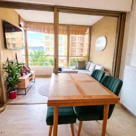 Cosy Sea View Cannes
